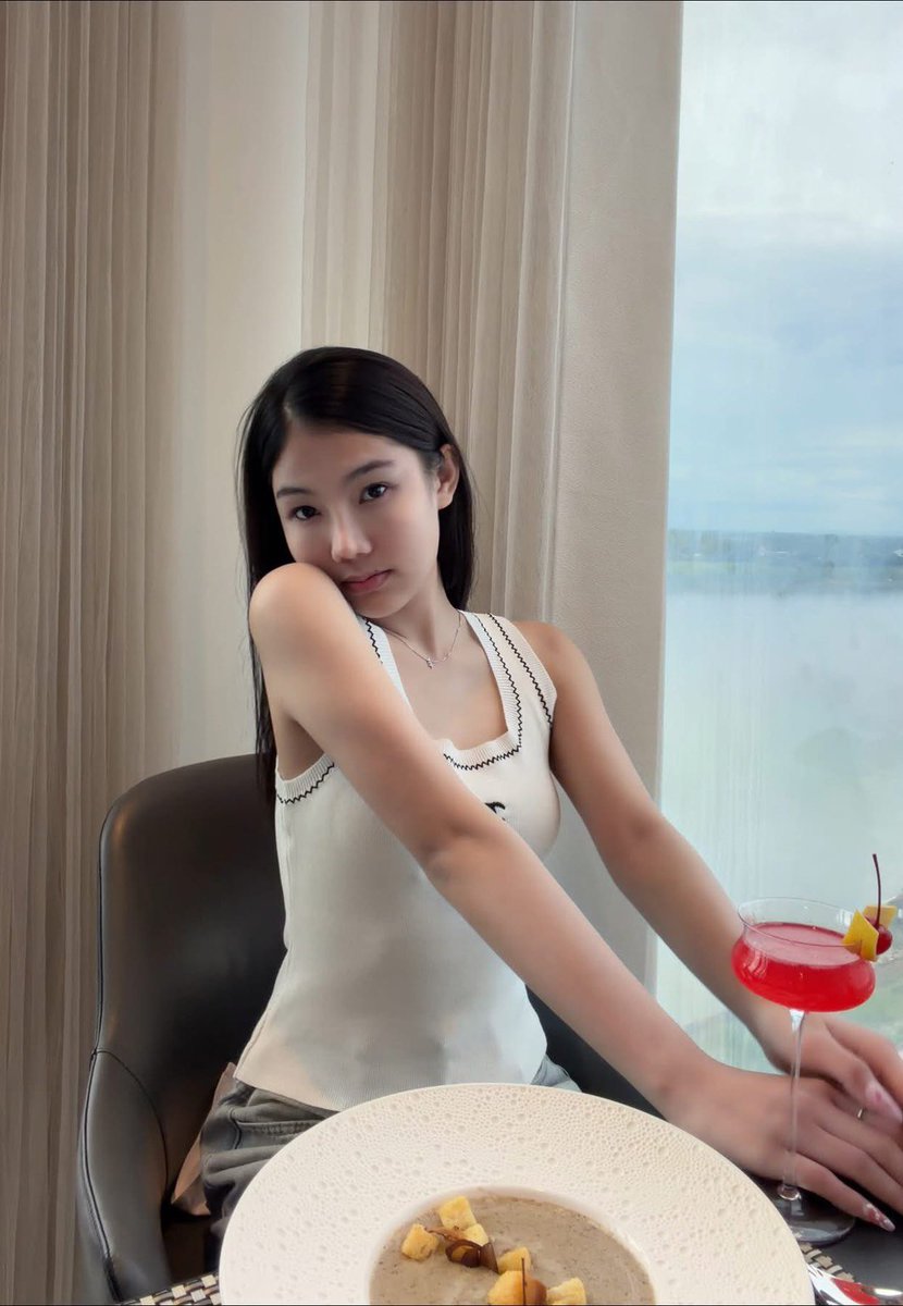 JudieGoeckel's tweet photo. 3💮🧡💄”ตอนแรกก็ไม่เชื่อ จนกระทั่งลองใช้เอง... ไอเทมลับที่บิวตี้บล็อกเกอร์เกาหลีโหวตให้เป็นอันดับ 1!“ 🦋 ครีมกันแดดเนื้อซูเฟล่ บางเบา คุมมันนาน600/1

#รับงานปากน้ำ
รับงานปากน้ำ
#รับงานสมุทรปราการ

📲𝑳𝒊𝒏𝒆🆔:  koukk34

เพิ่มเพื่อน
https://t.co/rvJAety8yG https://t.co/BFKh3cMKwN