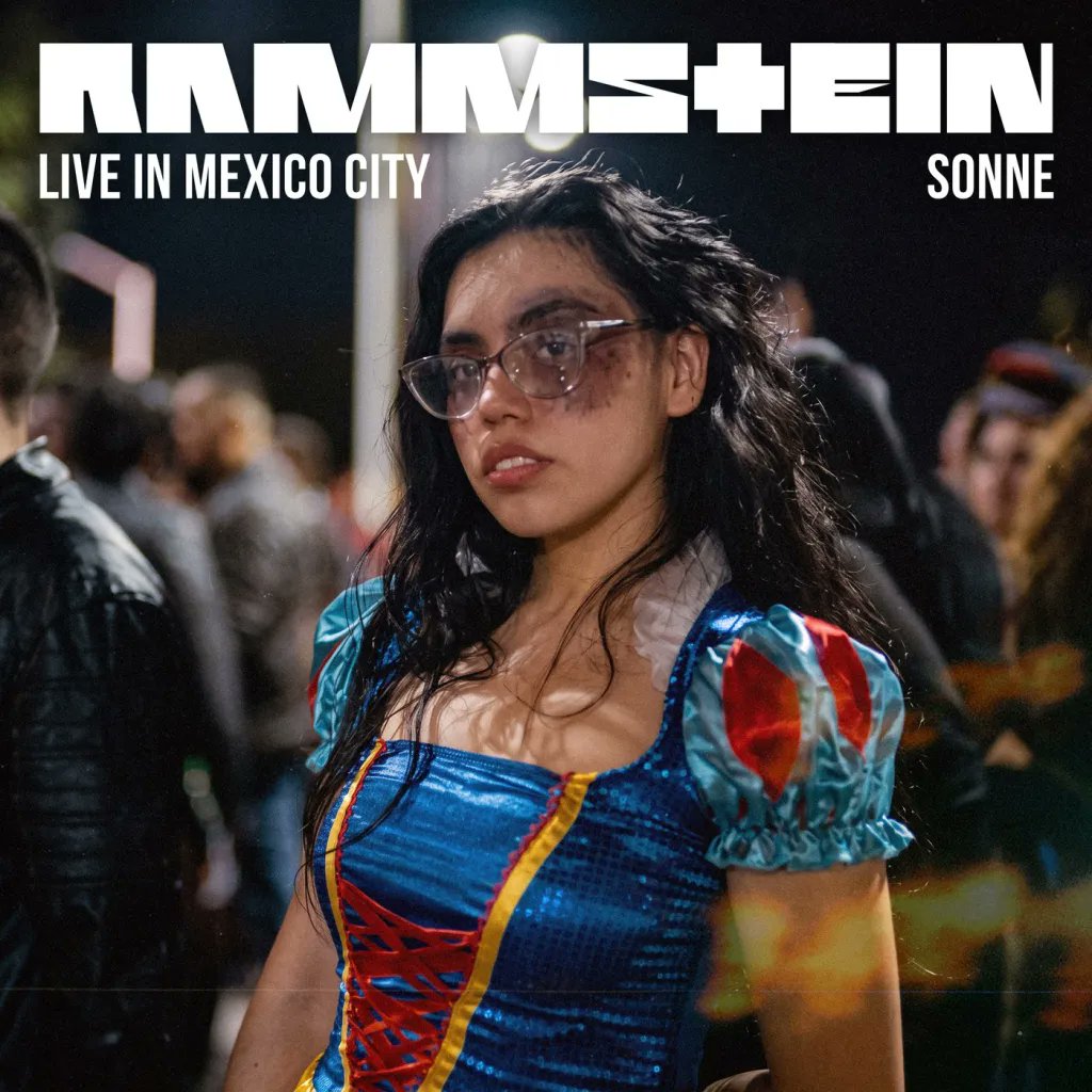 rammfun5u's tweet photo. The cover of the single “Sonne Live in Mexico City”

Bro, Snow White, according to Till Lindemann, looks cooler. https://t.co/RKyznicVu6