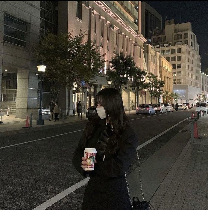 usry_jo's tweet photo. 実家帰ってる途中ですが流石に眠気が来たので仮眠！ https://t.co/RvjUZwqTWU