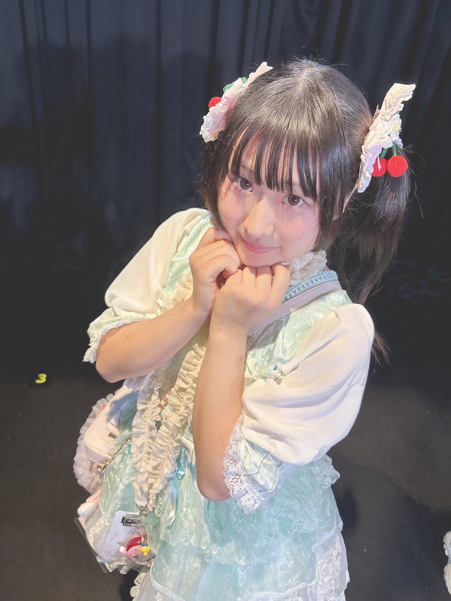 minmi_dayo_'s tweet photo. ミントグリーン衣装大好き民なので💚

（りくりん撮れなかったからリベンジする） https://t.co/3vnSOHudQG