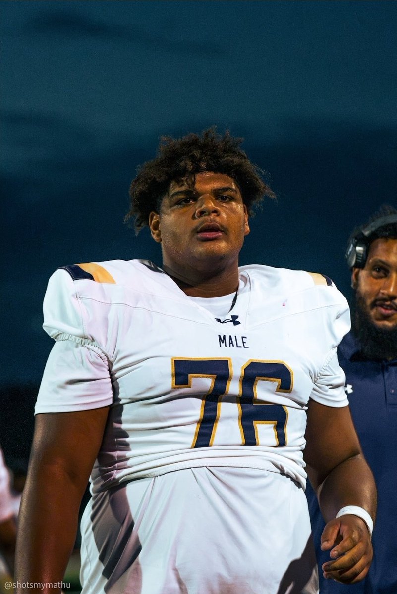 LJ_94_Smith's tweet photo. Week 7 vs Douglass. 1st HS Game on the Road as we head to Lex. Excited for another FNL. 🔥 #FRSZN #brotherhood  #LinemenHoopToo 
@LMHSCoachPorter @KYFUTURESTARS @Coach_QBorders @elitibbles @BarkleyTruax @prepredzoneky @KPGfootball @Kyhssports_ 
@NickyV05 @coachwatson9 @Coach_Mulford @Im_theeacewales @blake_littman @pete_nochta13 @drew15martin  @DaleWilliamsUL 
@AWilliamsUSA
@ErikRichardsUSA
@54SportsNetwork
@CoachWhitt_