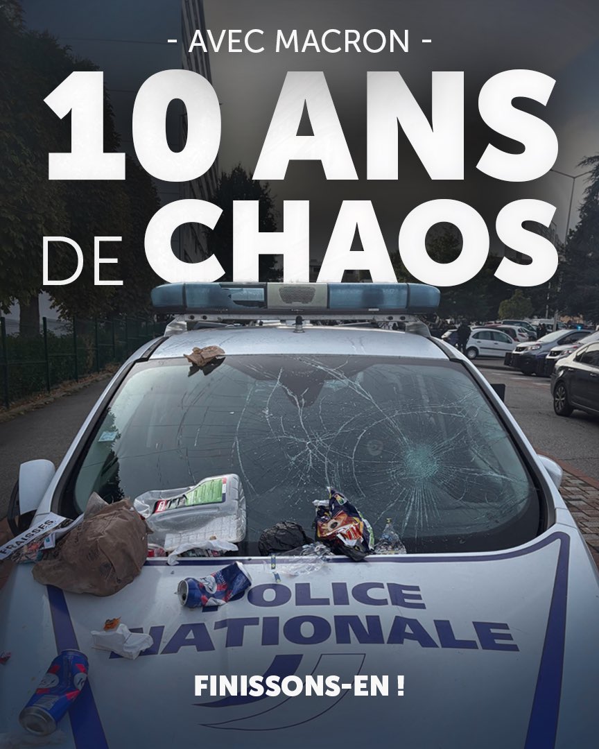 RNational_off's tweet photo. En 2017, Macron déclarait « c’est moi ou le chaos ». Les Français ont eu Macron et le chaos. 

En 2027, on vote @MLP_officiel pour remettre la France en ordre ! https://t.co/PYXg29n4eB