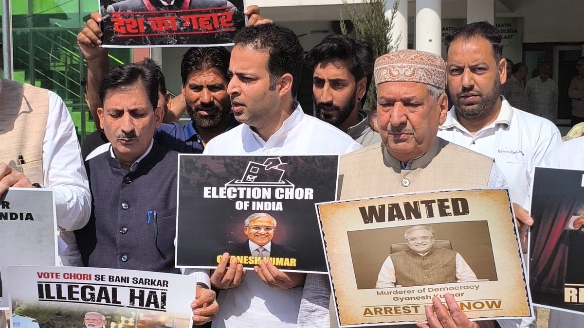 mandooyasir's tweet photo. We’re fighting for our people, for their rights and their dignity. The road may be difficult, but we won’t step back. As long as injustice continues, we’ll keep raising our voice.

No fear. No silence. No surrender.

@INCIndia @IYC @kcvenugopalmp @NasirHussainINC @TariqKarra https://t.co/jRN1rPIauu
