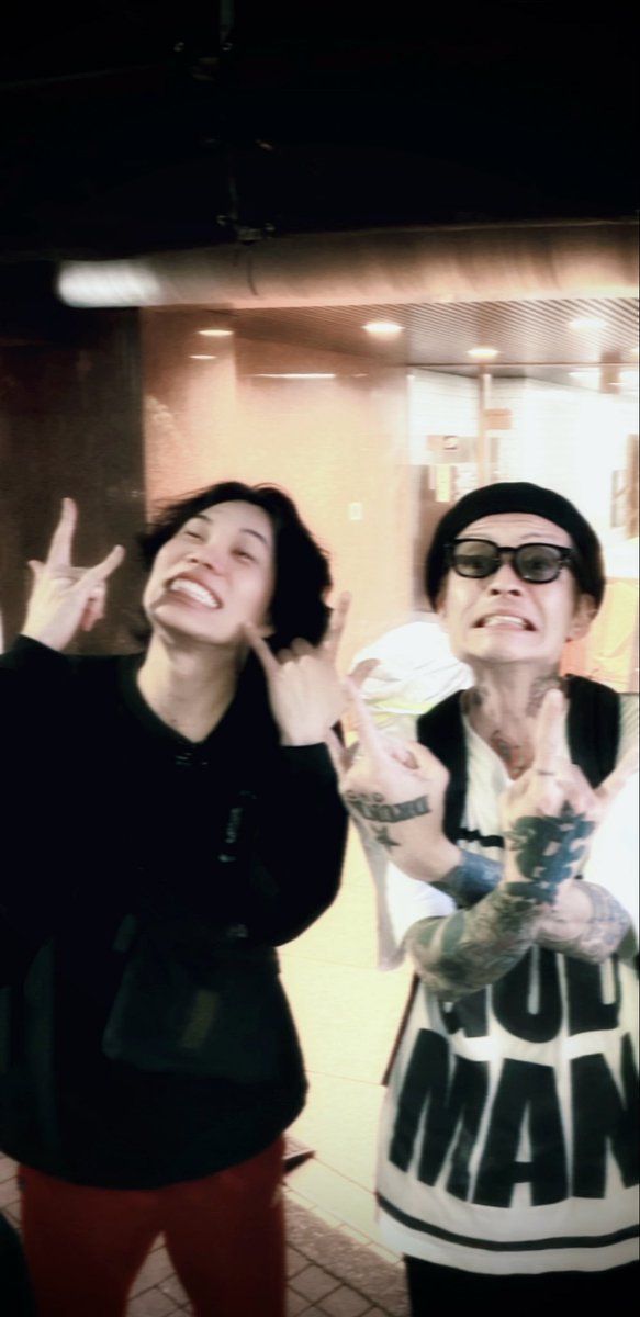 D_7610_D's tweet photo. Happy birthday
@Lotto_drums https://t.co/GJOll2hRgT
