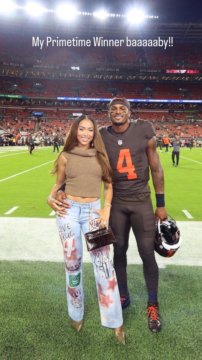 HaterReport's tweet photo. Deshaun Watson and his wife Jilly after the Browns beat the Steelers.

Family man https://t.co/sXkXjuA4hK