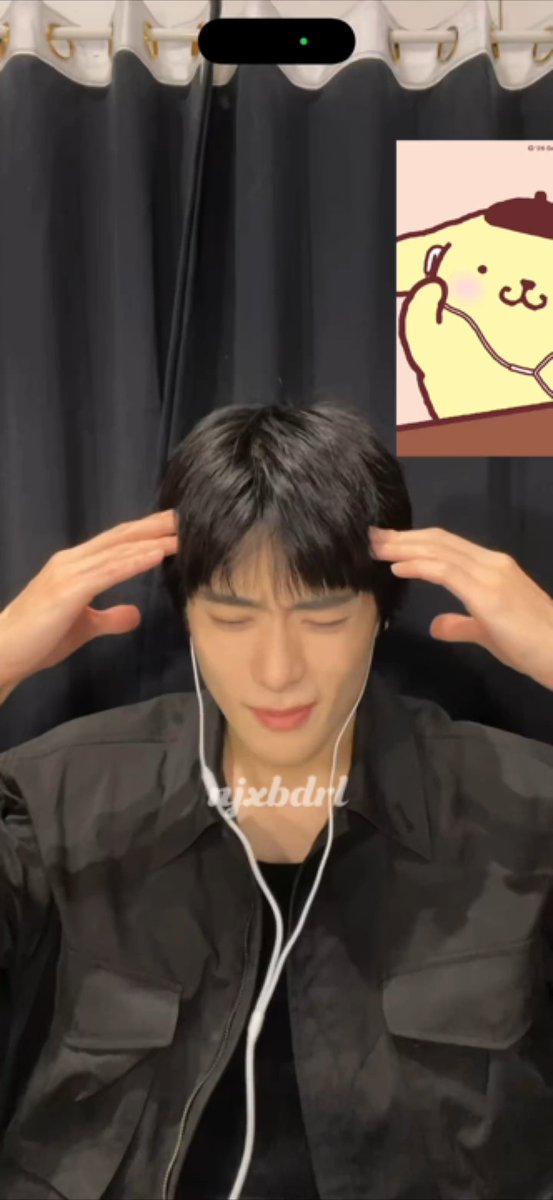 aquariusjjh's tweet photo. 머리 아파?
⠀⠀⠀⠀⠀⠀⠀⠀⠀⠀⠀⠀⠀⠀⠀⠀⠀ 아니.. 폼폼푸린! https://t.co/Ke7uBU9ULH