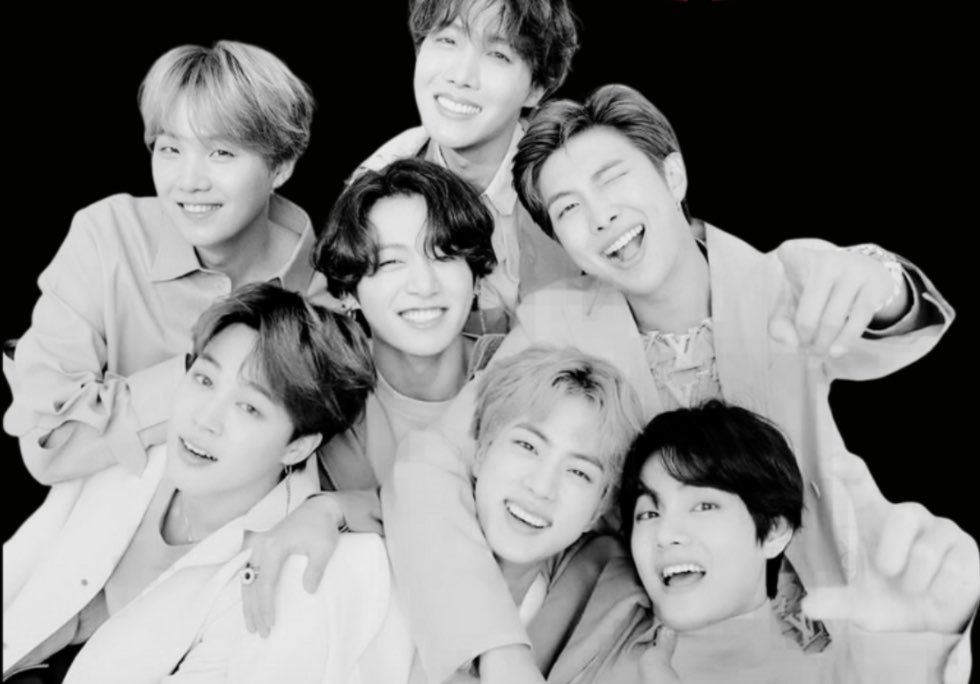 choquei's tweet photo. 🚨MÚSICA: BTS faz história ao arrecadar mais de US$ 500 milhões em uma única turnê e se torna o primeiro artista pop a alcançar a marca. https://t.co/aupputVfqO