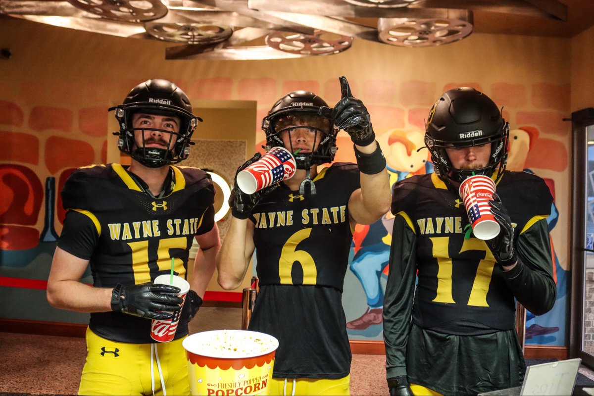 WayneStFootball's tweet photo. Week 6️⃣ Drip 💧🍿

⚫️
⚫️
🟡

#PAWUP 🐯🔥🐾 https://t.co/qNXo6f5L9N