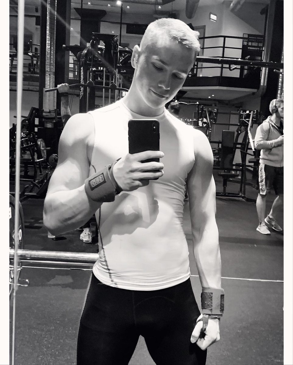 LukeRebel3j's tweet photo. Don’t blame me if you get addicted to my posts😍💖💦🌈🏳️‍🌈 #gay, #cashslave, #gayman, #gayfriendly https://t.co/t3jxhD3G3t