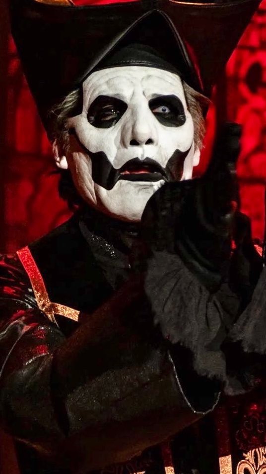 lvabradine's tweet photo. 👹 COPIA SNACKS FOR THE WEEKEND🍿TAKE IT BC TWITTER ISN’T HAVING IT AAAAAA 💥 https://t.co/9PqNSMnWNE