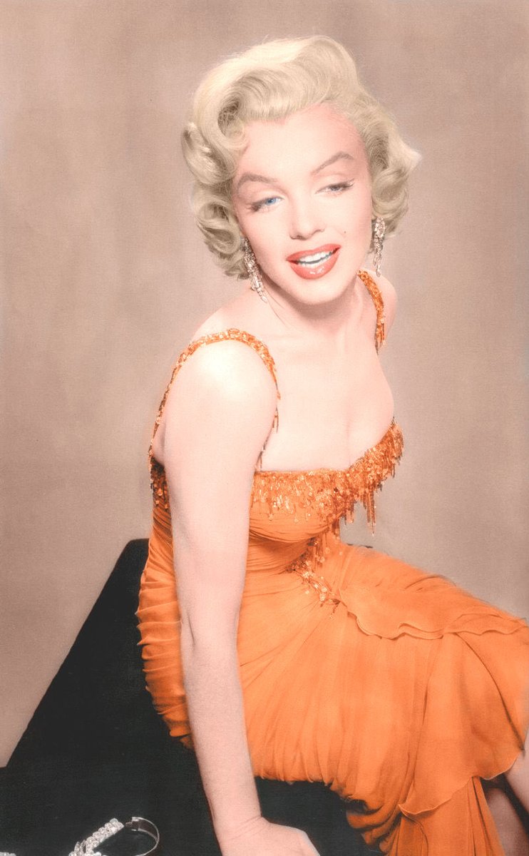 Clubpassionmar2's tweet photo. Own color work so please do not share it on another group or page other than this one without quoting my name and agreement (no sale) for sharing it. Thanks for your understanding.

#Marilyn #marilynmonroe #clubpassionmarilyn #colorisation #colorwork https://t.co/ifUFT3bU1q