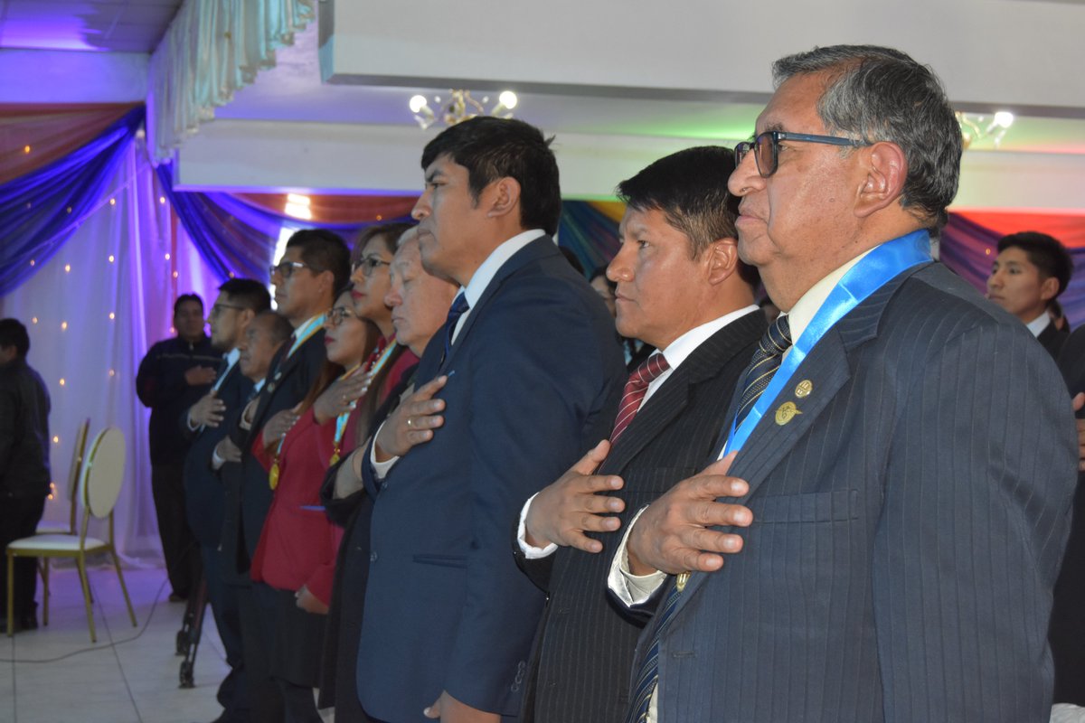 UgelPuno's tweet photo. #UGELPuno | LA UGEL PUNO PARTICIPA EN CEREMONIA POR EL DÍA DEL PERIODISTA PERUANO
En el marco de la celebración por el Día del Periodista Peruano, por su 46 aniversario de creación, este 01 de octubre se desarrolló una significativa ceremonia de reconocimiento a esta labor. https://t.co/wZ9hwC2CAI