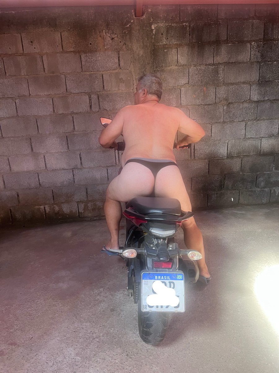 JDoconteudo's tweet photo. Bora da uma volta ?
https://t.co/2wUugjGroC

#coroa #gay #Privacy #onlyfans #maduros https://t.co/McN4glHBZB
