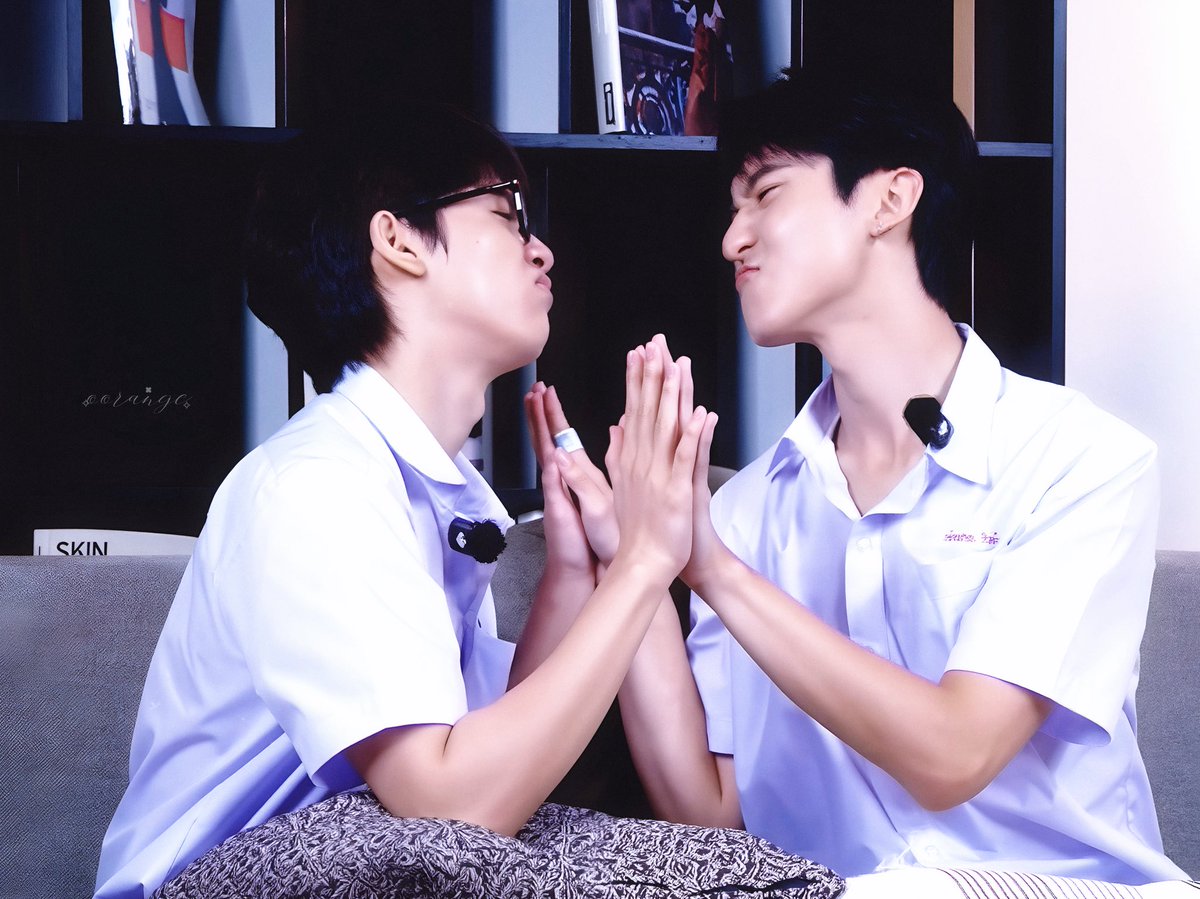 oorange202's tweet photo. ryujin กับ patji นี่กำลังแข่งกันทำให้อีกฝ่ายน่ารักจนใจเจ็บอยู่รึเปล่าเนี่ย 555555

SPECIALLIVE WITH RYUPAT
#芮熙颜RUIXIYANxRyujinPatji
#ryujinpatji https://t.co/WXhaSixmzz