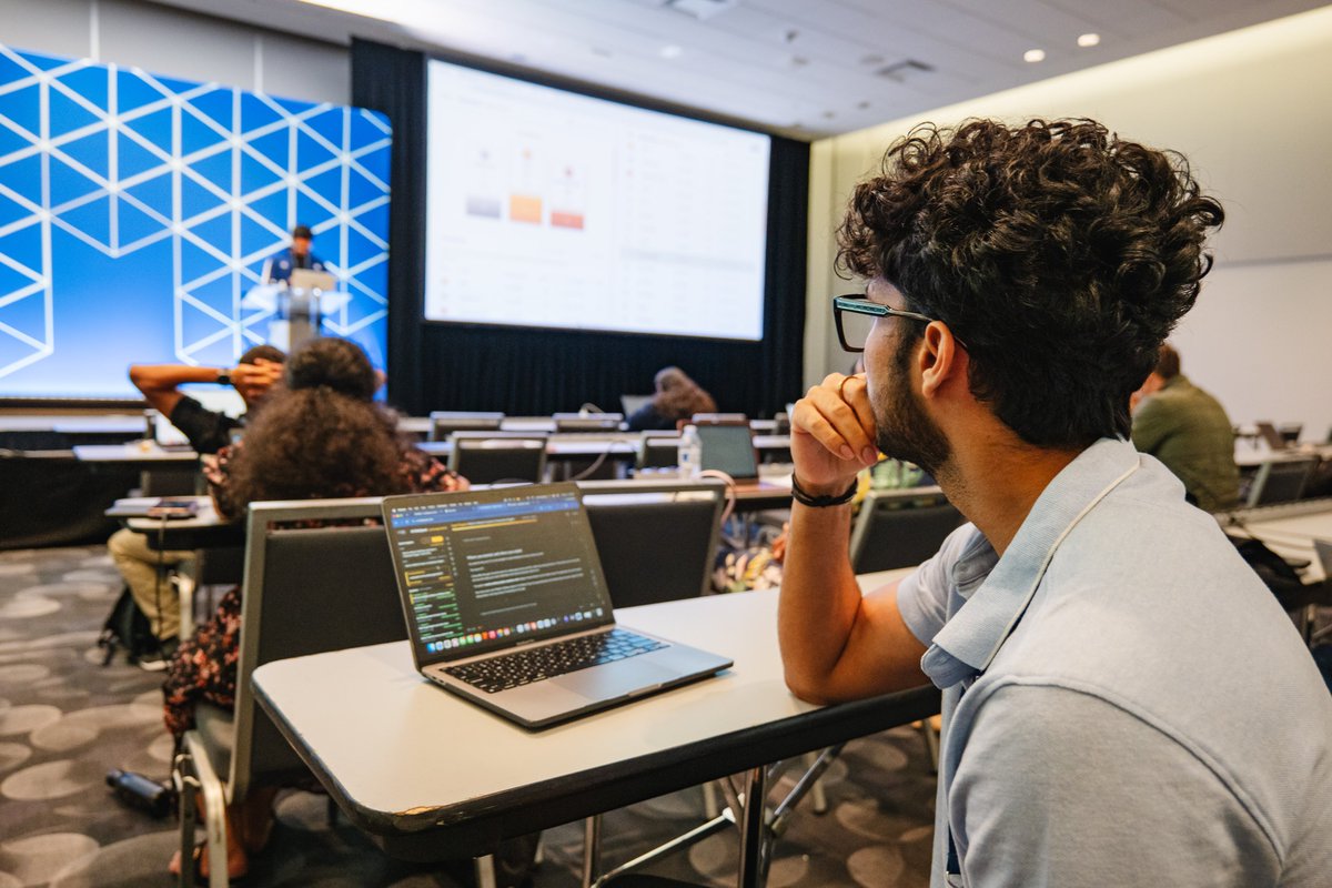 Thank you to everyone who joined us and built cool stuff this past week at #FullyConnected26. More highlights on the way 💙 📷 📷 additional source image 2