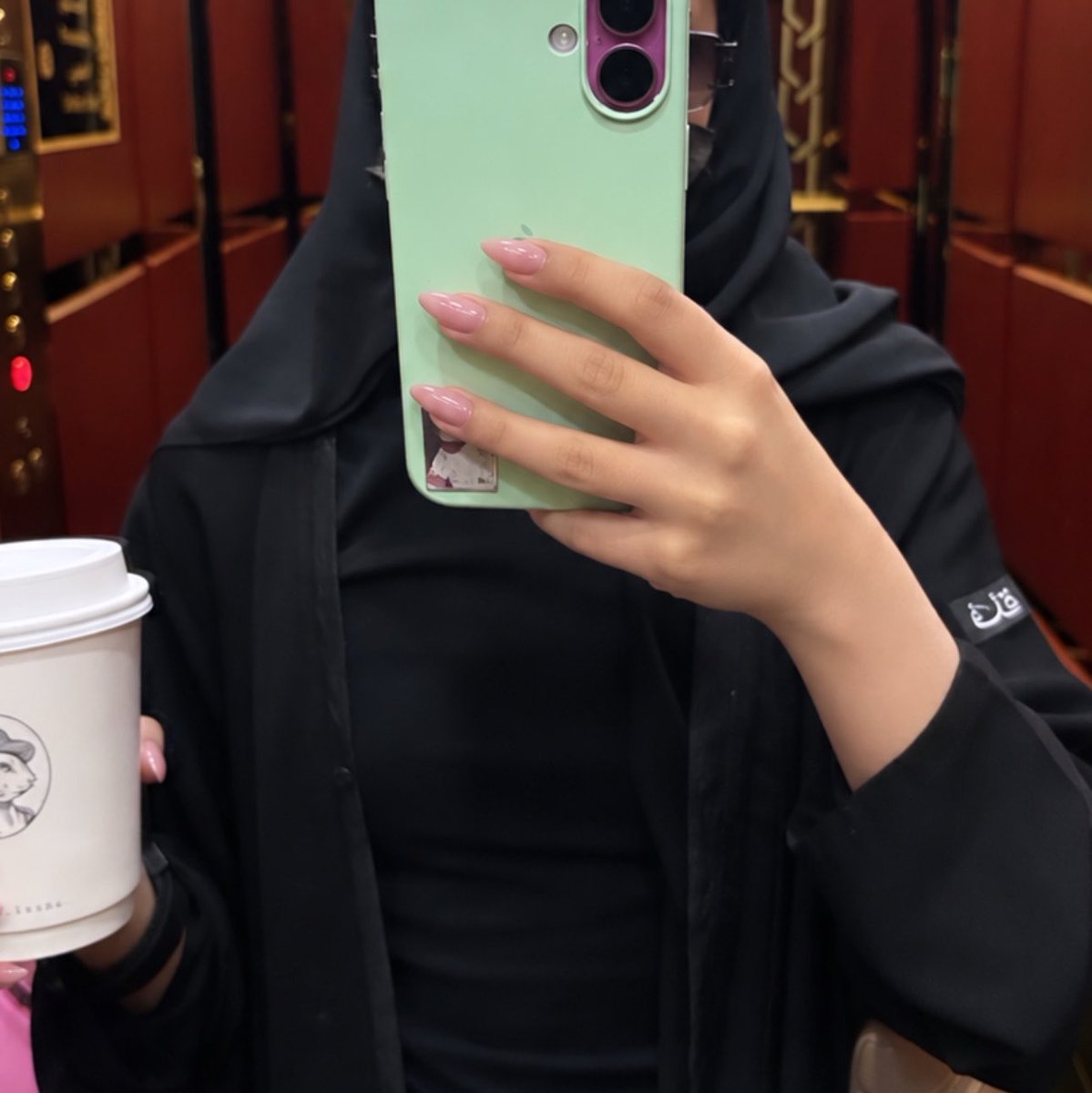 onlyGigi7's tweet photo. me and my elevator selfies 
against the world🫰🏽 https://t.co/Ngb07C2ON8