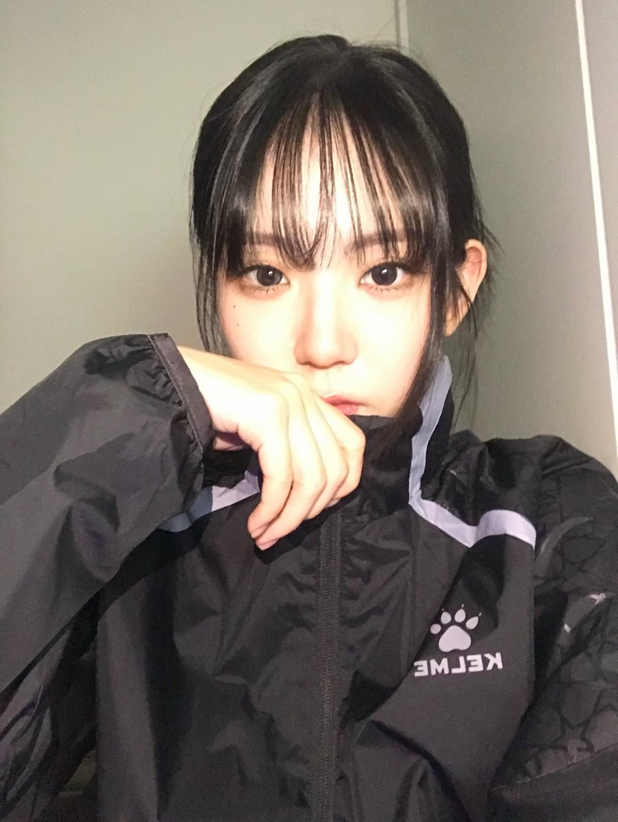 Tnyang_24's tweet photo. 조혜진미모는차원이달라병 https://t.co/RiJ8vnZJJd