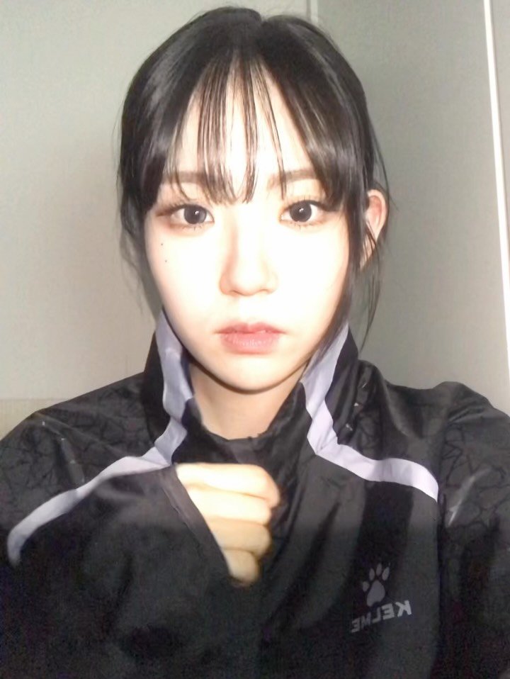 Tnyang_24's tweet photo. 조혜진미모는차원이달라병 https://t.co/RiJ8vnZJJd