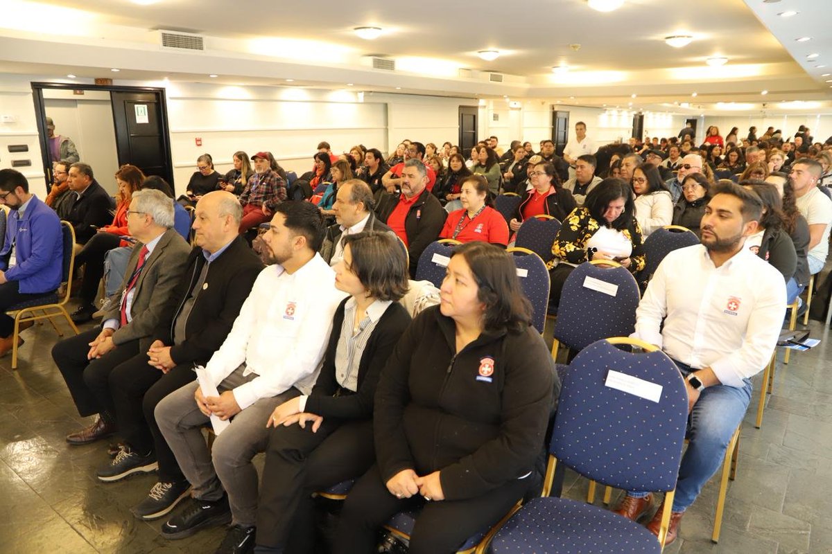 colmedchile's tweet photo. [#ResumenSemanal] Nuestra Presidenta, Dra. Anamaría Arriagada, participa en el Ampliado Nacional de las Federaciones y Bases de la Confederación FENATS Nacional, que congrega a dirigentas y dirigentes de la institución desde Iquique a Puerto Williams, de todos los estamentos (auxiliares, administrativos, técnicos y profesionales), para abordar los desafíos de la salud pública.