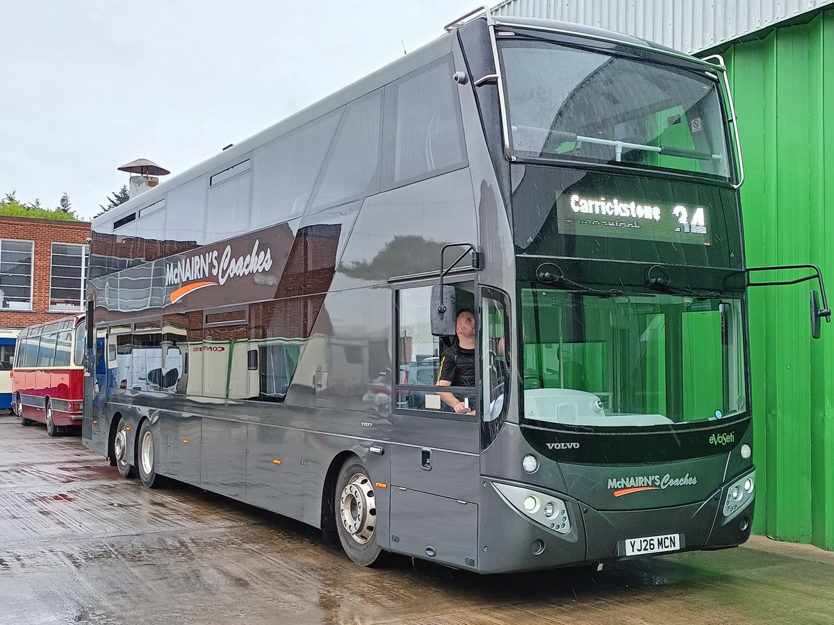 GVVTGlasgow's tweet photo. Another visiting vehicle has arrived for this weekend, doesn't look smart! https://t.co/cYr4l2UrdE
