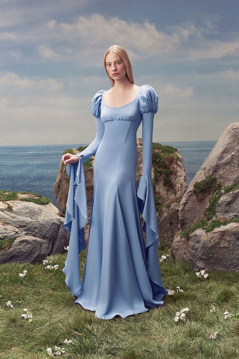itgirlbackup's tweet photo. Dresses fit for a princess @ Rodarte ss27 https://t.co/kkuq1Y9k9d