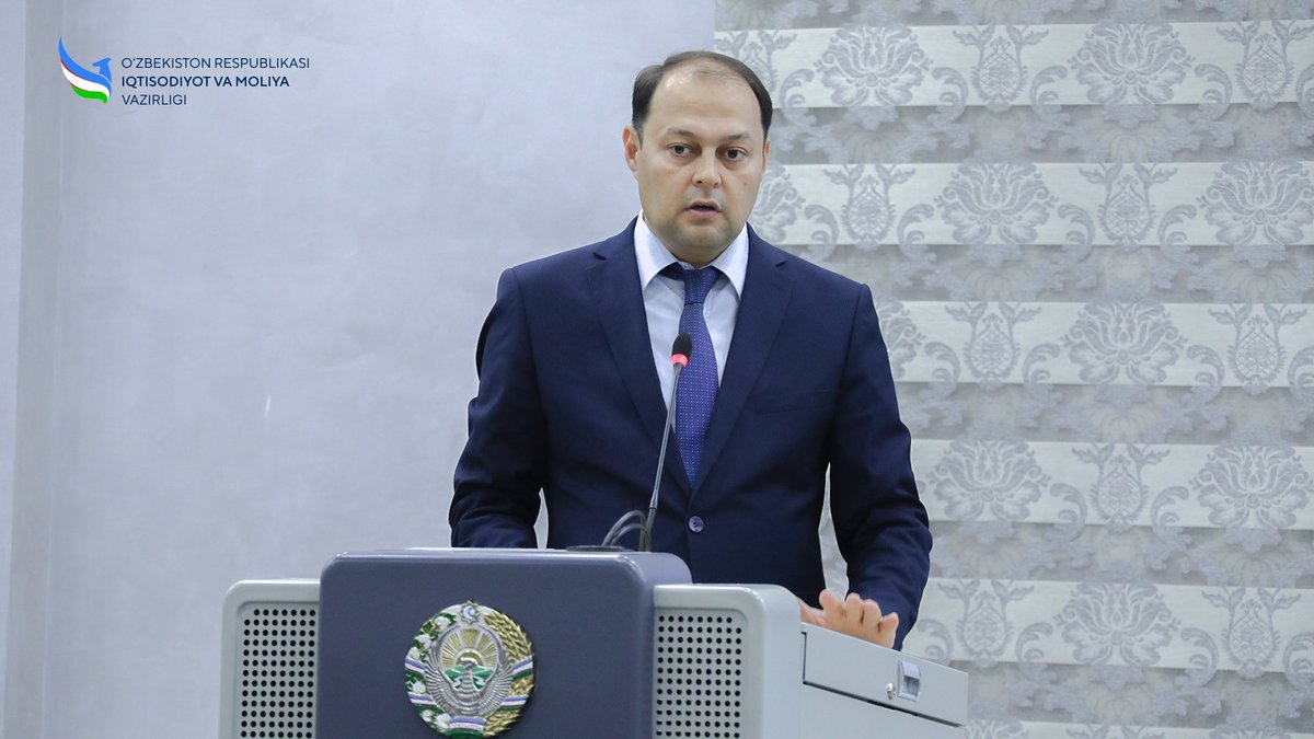 minecofinuz's tweet photo. ☑️ Yarimo‘tkazgichlar va mikroelektronika sohasida davlat xizmatchilarining bilim va ko‘nikmalarini oshirishga qaratilgan amaliy seminar o‘tkazildi
🇺🇿 Batafsil | 🇬🇧 More: https://t.co/U6zXbrdh2q
#seminar #semiconductor #microelectronics https://t.co/Df8OyP4yMA