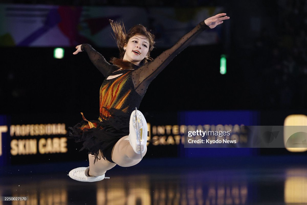 AlysaLiu885's tweet photo. Mesmerizing footage from Alysa Liu's performances 💜 🖤 

📸 Getty Images https://t.co/1ICikScJze