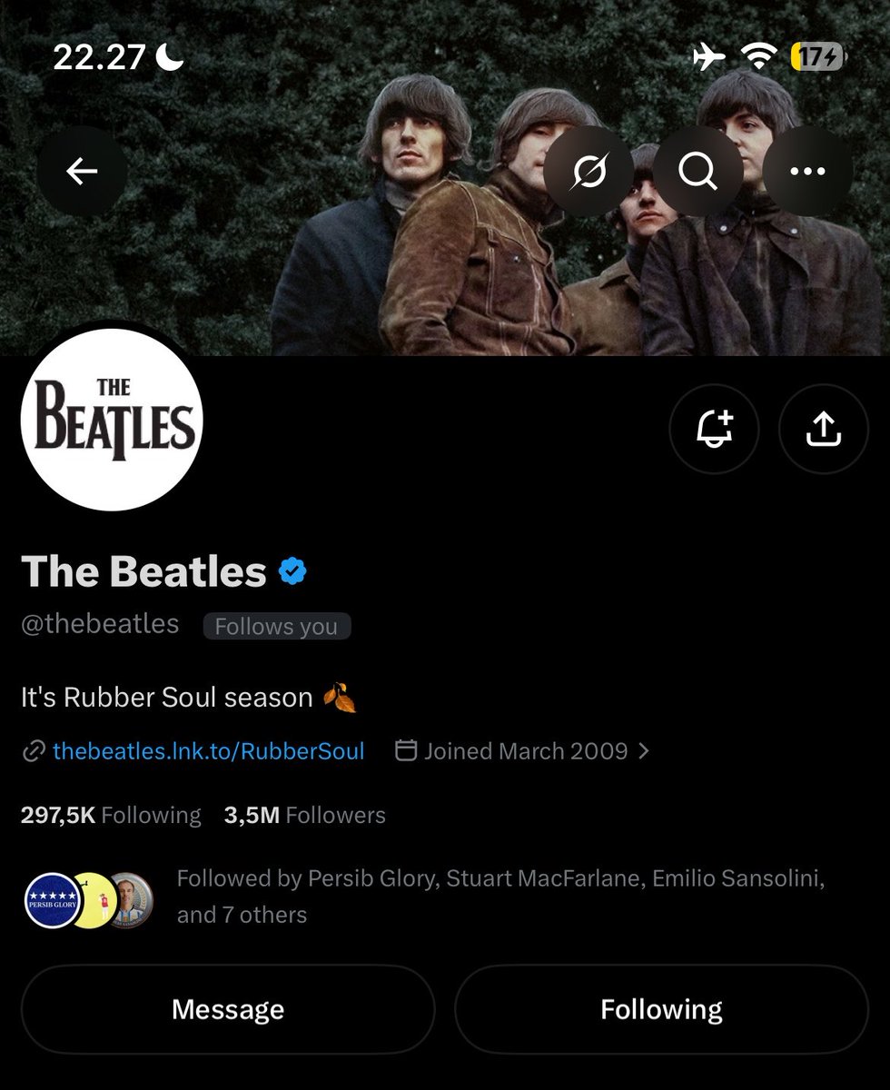 Hariztsyah_14's tweet photo. Salah satu faktor yang bikin semangat belajar dan ada dalam lingkup permusikan ya ini wak, The Fab Four. https://t.co/YQO6PZ7kDb
