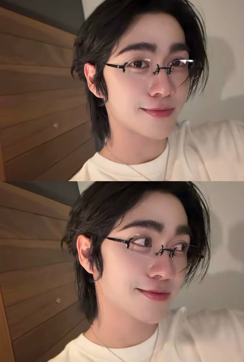 behindtheboom's tweet photo. I literally can’t even explain how fu*king pretty Boom is 😭 I swear he’s the prettiest boy in Thailand or maybe the whole damn world! 
And I’m ready to fight anyone who disagrees 😠😠
#besevboom https://t.co/gaPGYGcbN9