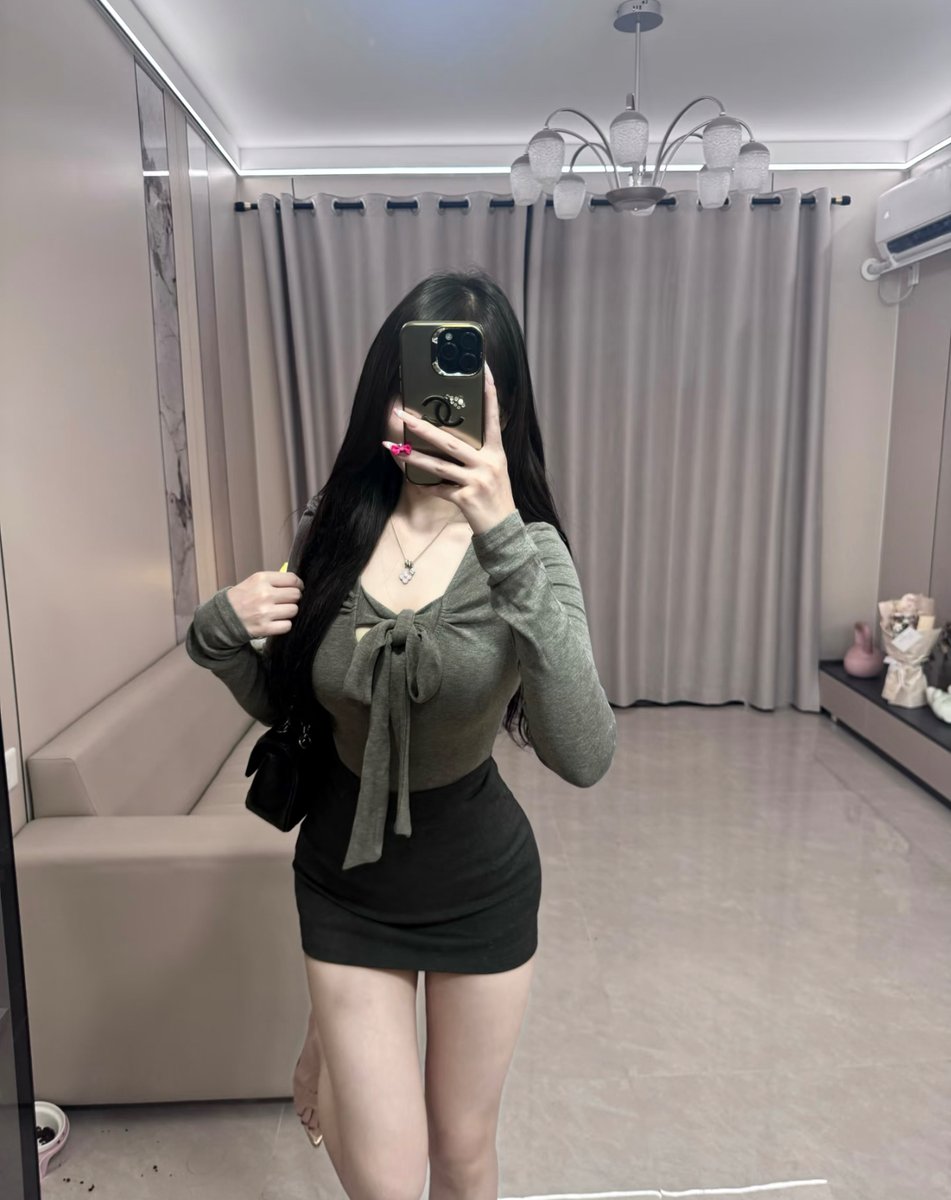 LakersSecret's tweet photo. 99年女，在广西南宁找一个法友男(认真找长期的)要求能接受试纸检测的来，不能当面检测的别dd我，还有平时要互不打扰，可以的话长期一直都是你！！#广西  #南宁 https://t.co/ufXYyFxbrd