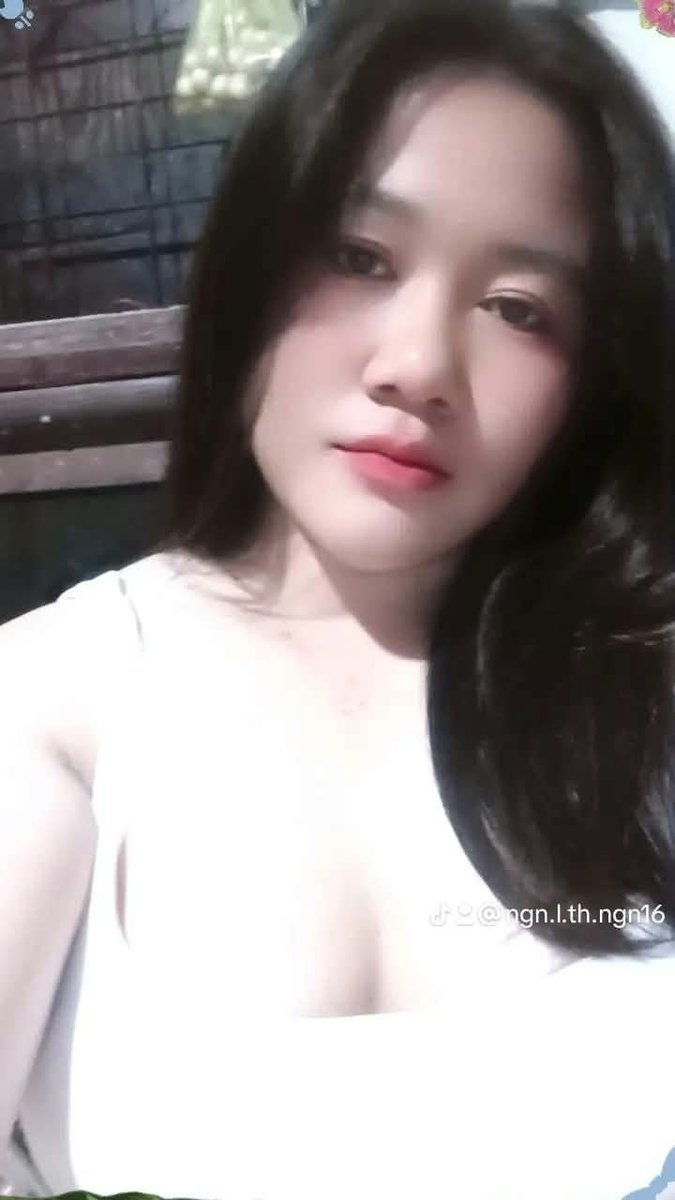 Wolf_Iceee's tweet photo. Em hơi  xấu  có  ai ui em ko nhỉ https://t.co/8Vn1uznJom