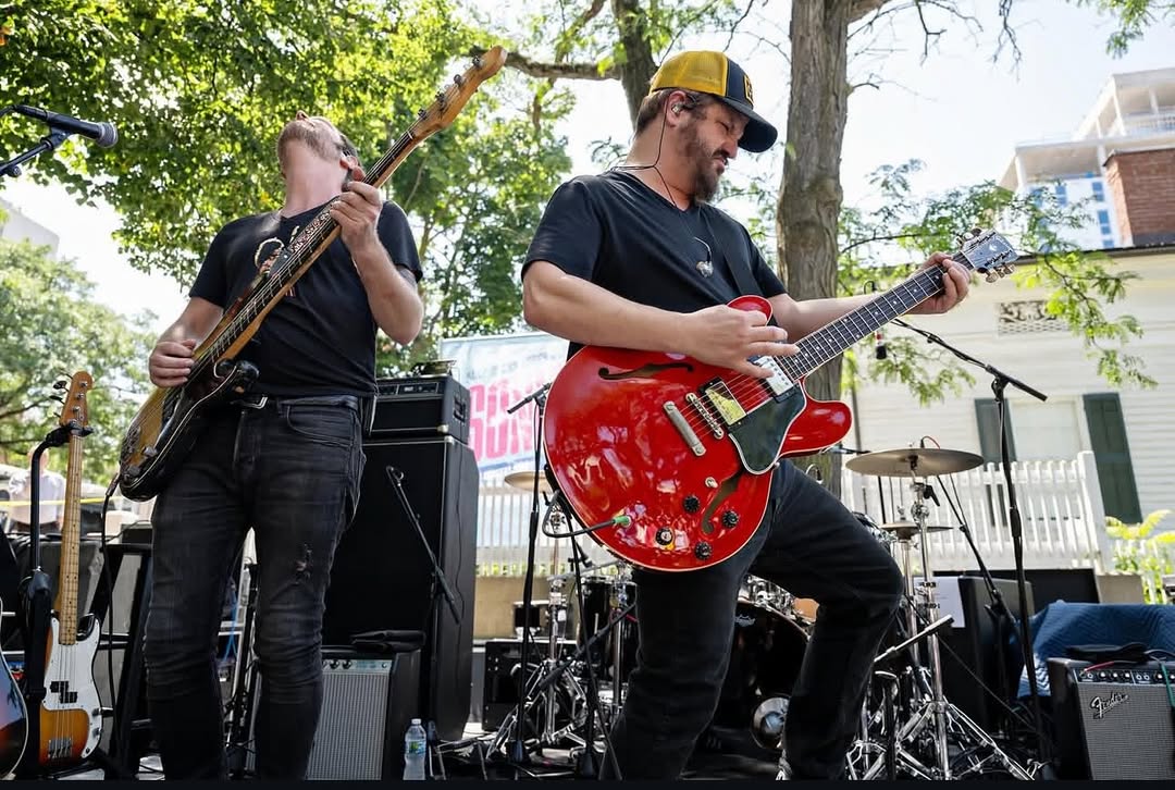 GoodMedicine805's tweet photo. The Record Company bring their "Give It Back To You" 10th Anniversary Tour to The Siren TONIGHT Oct 3rd! Doors 6:30pm. Get tix now to see them with Kam Franklin at https://t.co/b5mlKTt9zF
@NumbskullShows #goodmedicine #thesiren #morrobay https://t.co/oHqsTSQyoZ