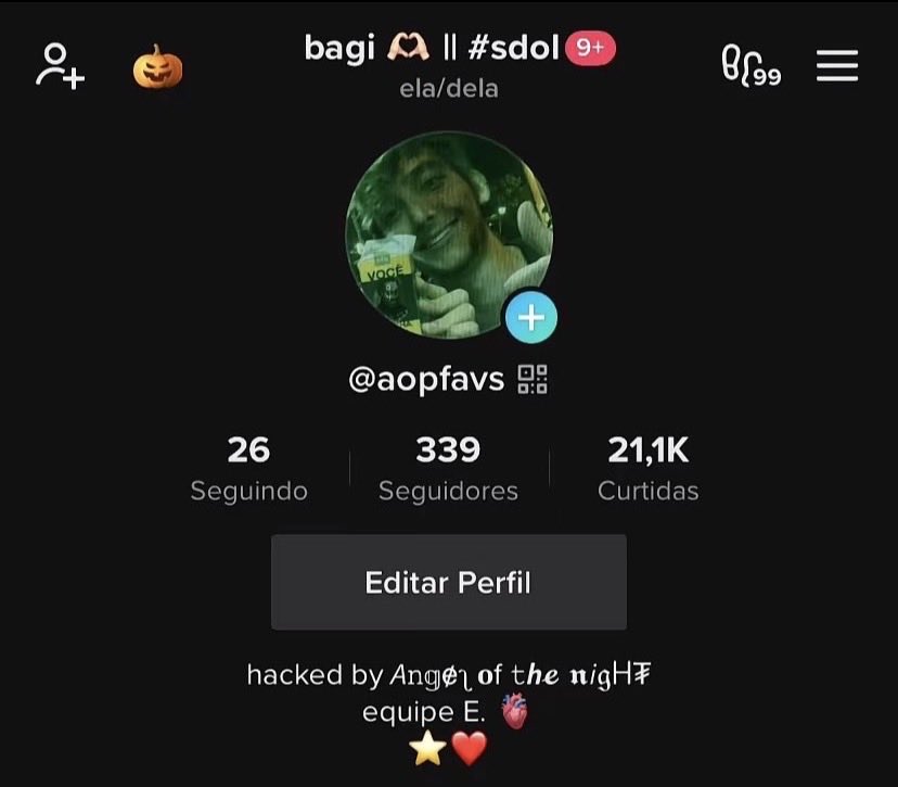 gaabixaa's tweet photo. pensando nisso aqui, vou chorar te amo ordem paranormal https://t.co/zYfcfQ3YM4