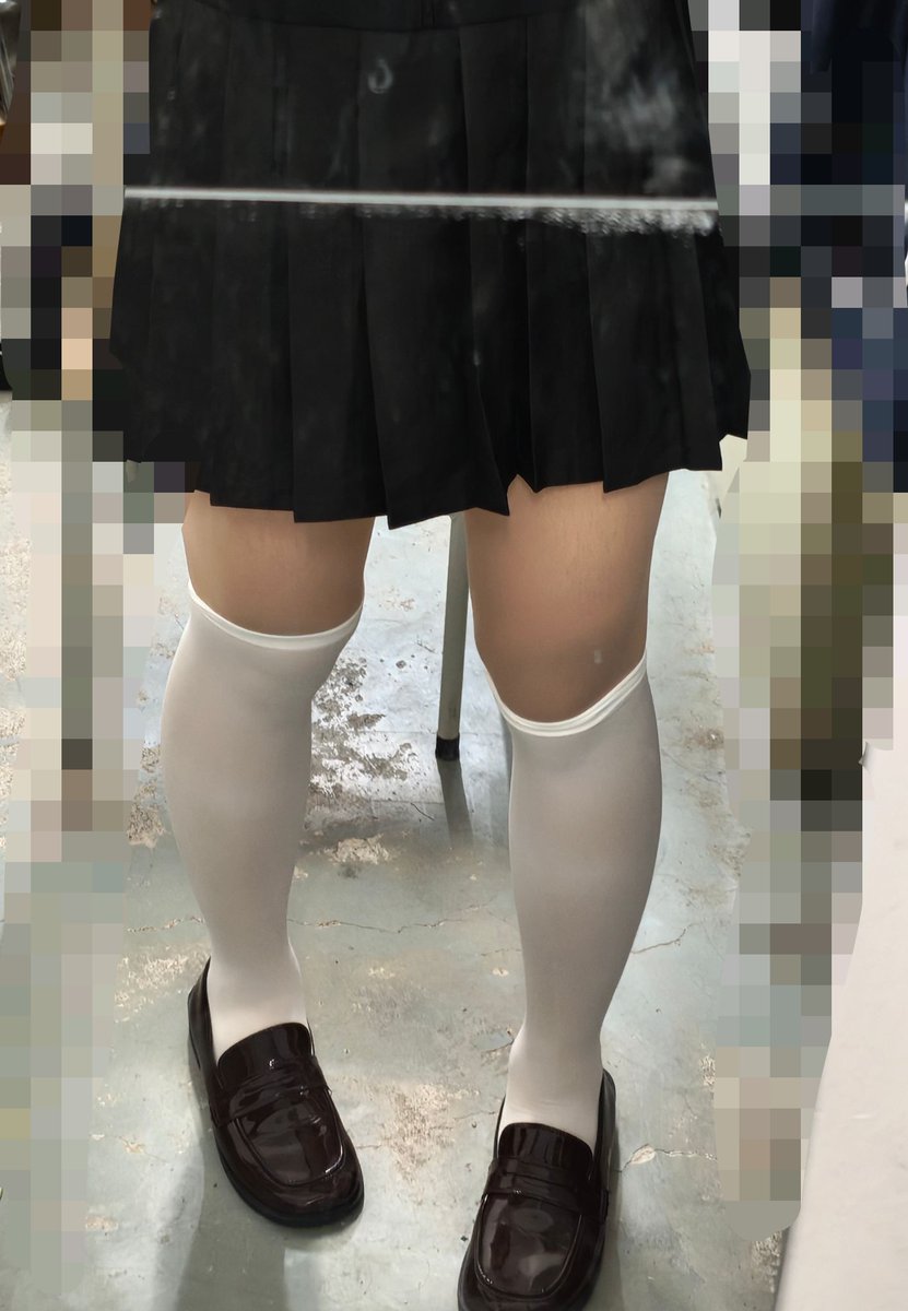 Timothy60961928's tweet photo. 长筒白丝
白丝赛高
这最符合我的xp（
#男娘 https://t.co/o5E2aFkEIz
