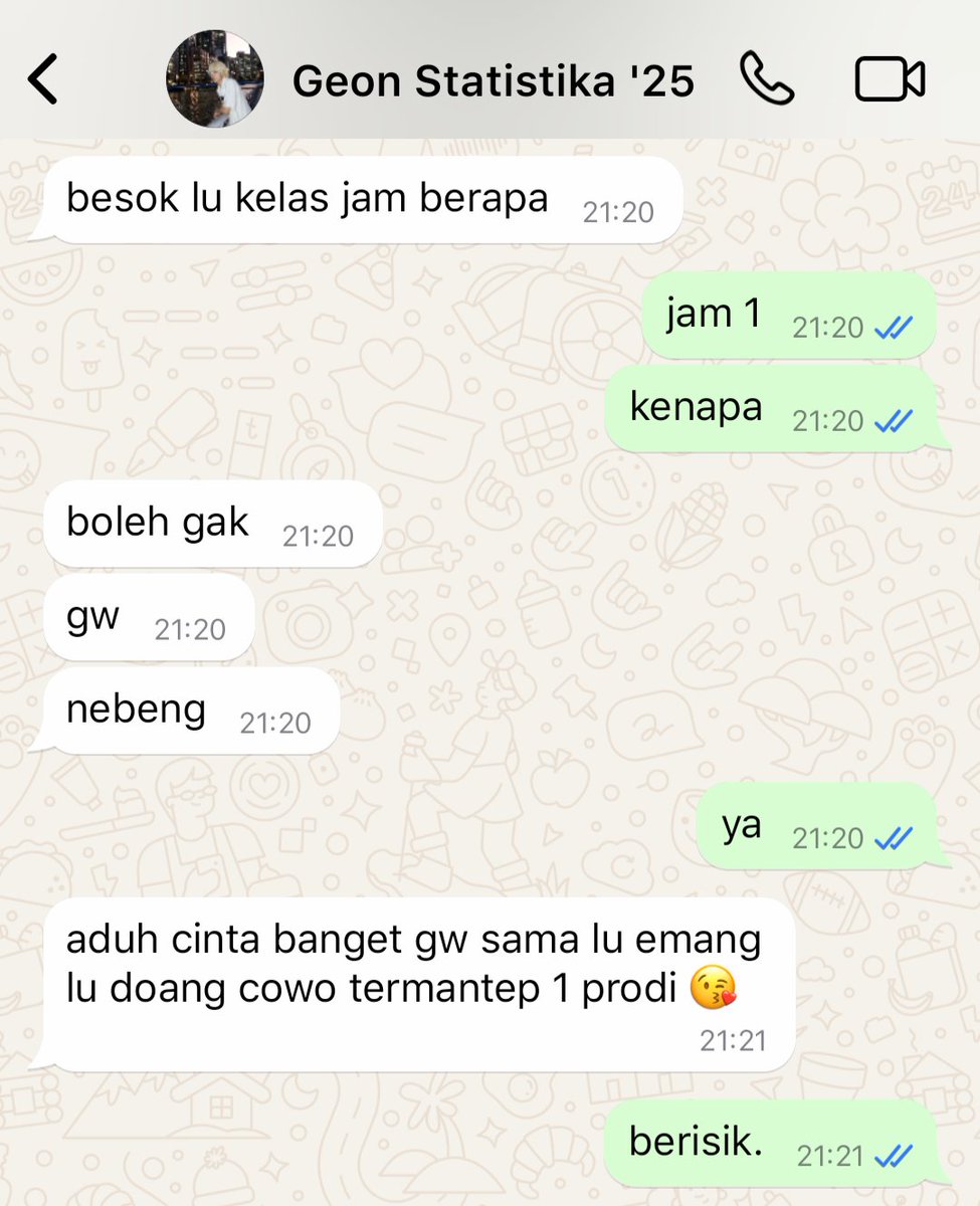 exneiliser's tweet photo. when ha-ru and geo-n 1 prodi dan 1 kosan, mungkin bakal kayak gini hubungan mereka

#봄켆 #soharu few tweets au https://t.co/ryUEI4qMZe
