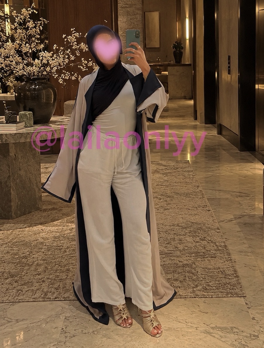 lailaonlyy's tweet photo. In every Muslim household in America, or in the West in general, owning white servants should be standardized. Hijabi girls should never have to exert themselves..... This should not just be a right, but even a constitutional right! 💫 https://t.co/GbsDXFe5NB