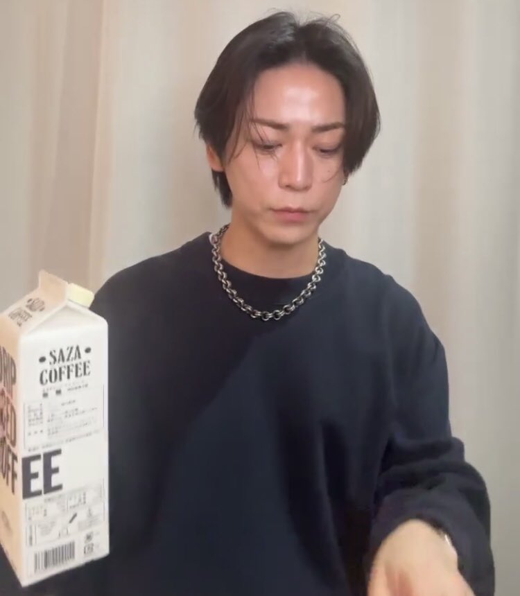 erlrln723's tweet photo. SAZA COFFEEだったよー！

#亀梨和也 亀梨くん
#亀梨和也Instagram https://t.co/pnjwPMRbly
