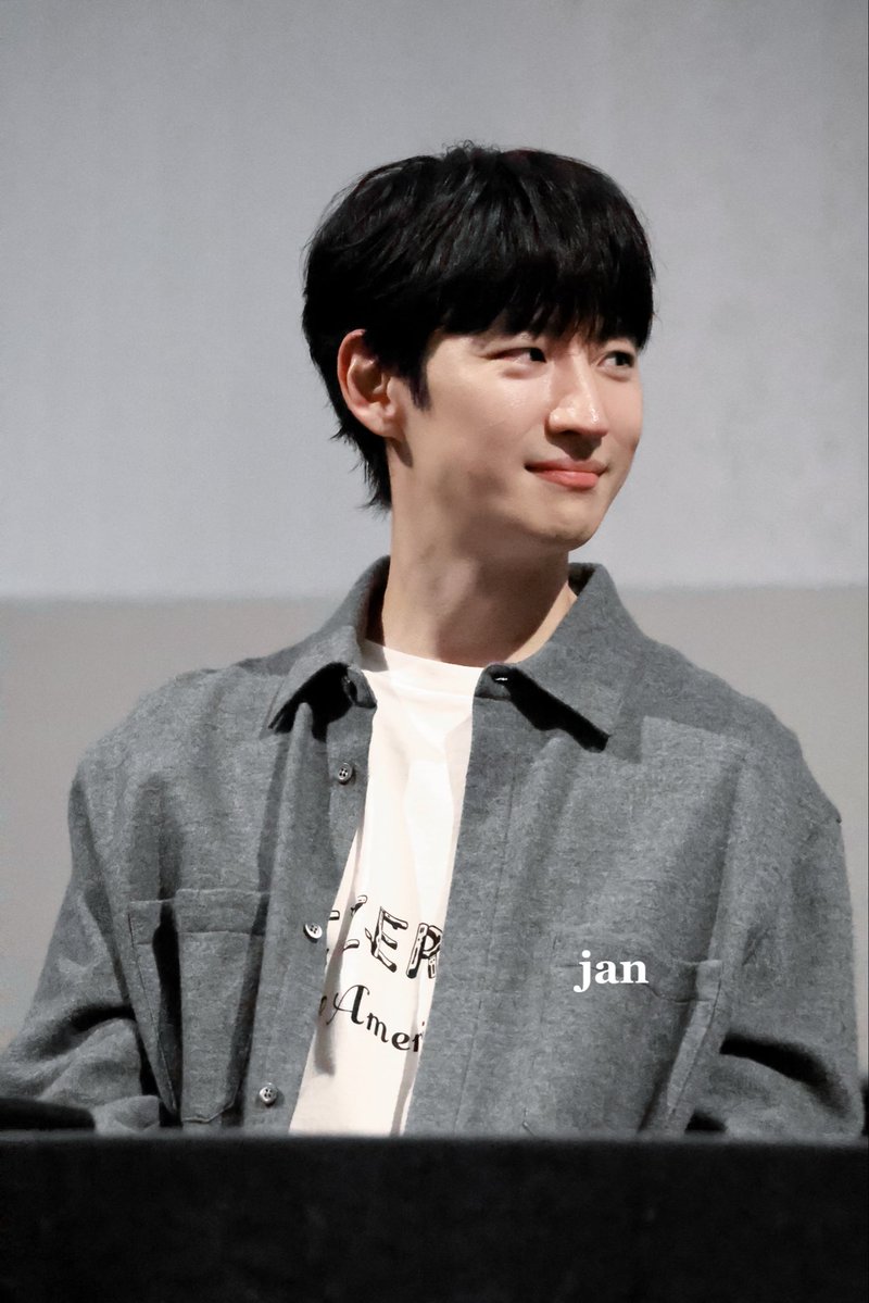 dawn0910_'s tweet photo. 261002  <연애박사>  gv
#이제훈 #leejehoon https://t.co/XiTGzBSlw4