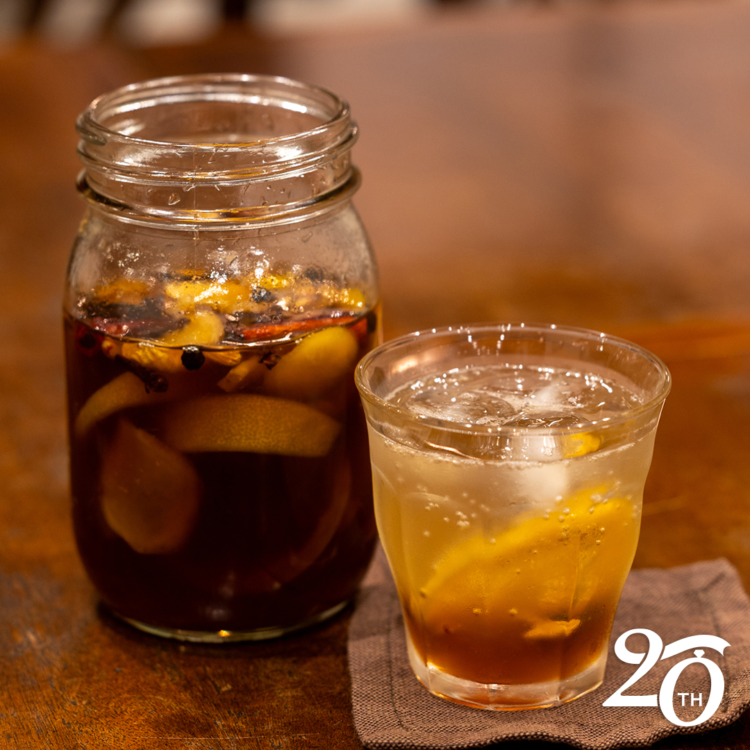 kenichy's tweet photo. 金曜日は定休日、買い出しと制作活動。その合間に「自家製コーラ」作ってみた。ブログ更新。
https://t.co/rLbXzFoaYk https://t.co/ekqcu8SneN