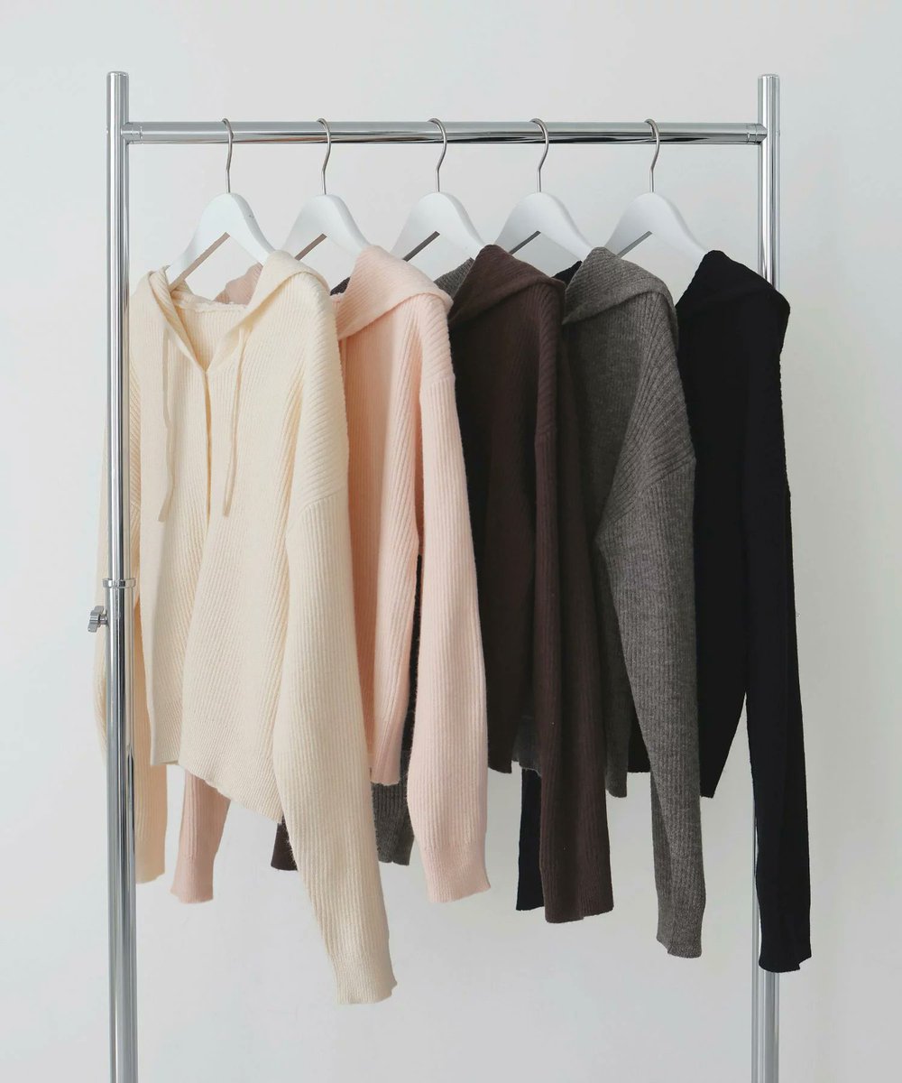 nana_code_korea's tweet photo. UNIQLOのフーデッドリブT流行ってるけど、人と被りたくない派はこっちも見て🥹
前開きでカーディガンにもなるし、このゆるっと感が韓国オンニっぽくて可愛い。
ブラウンもグレーもアイボリーも全部使いやすそう🤎 https://t.co/6ADRhEARoO