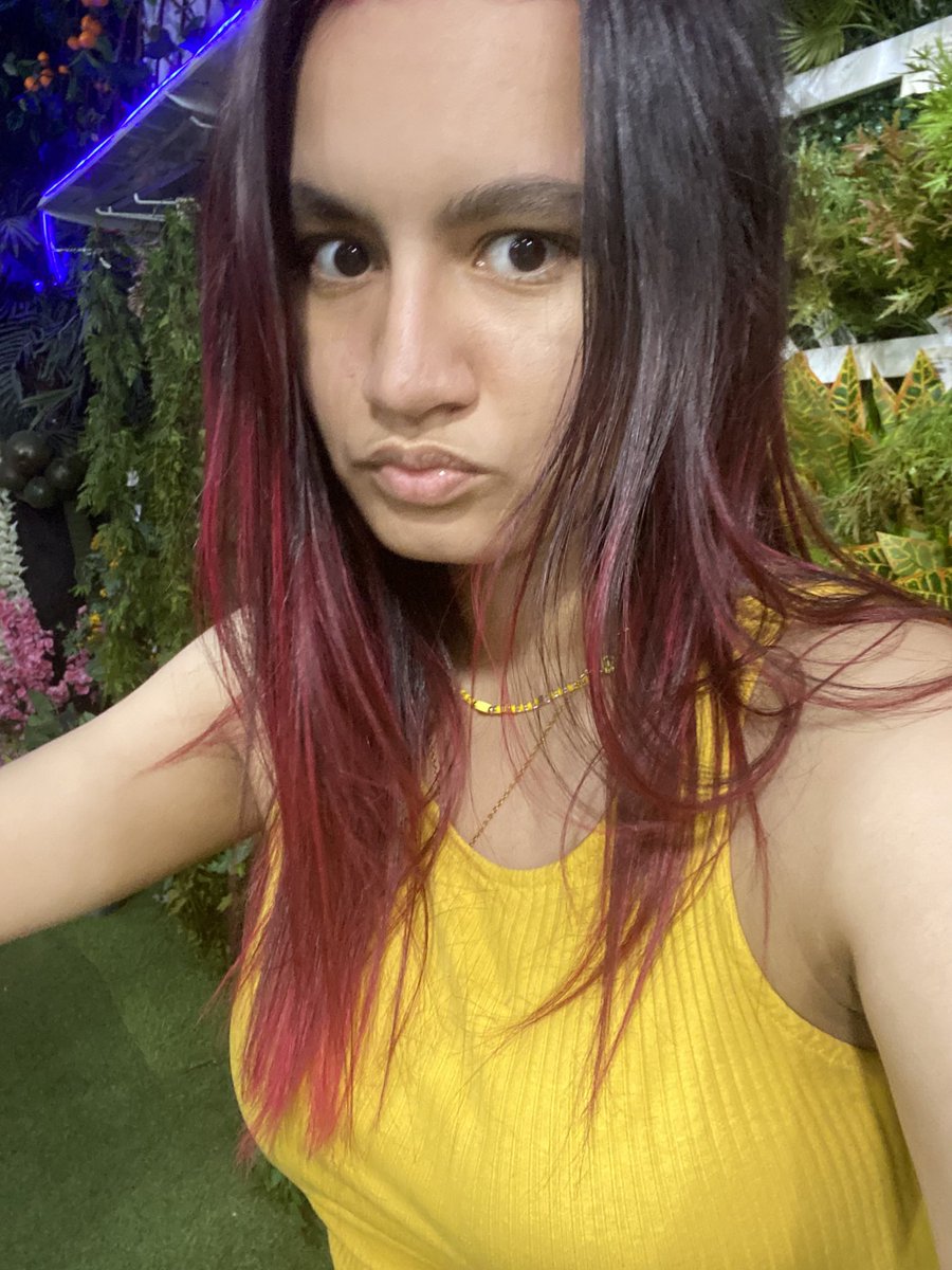 valelucyy's tweet photo. Sigo existiendo, fotos para comprobarlo. https://t.co/9jcGaD0yjv