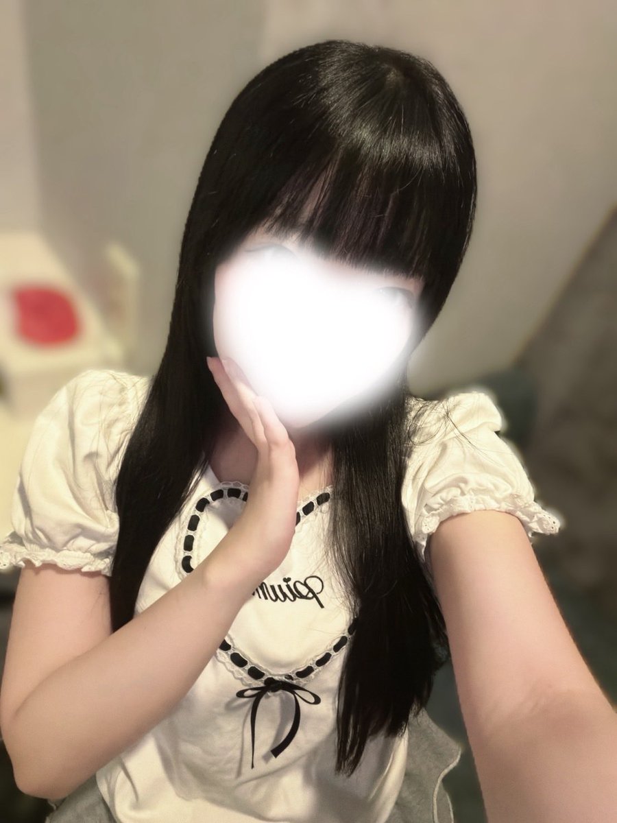 toiishere's tweet photo. ゆづちゃんに会った！すごく可愛くて、性格も最高！

とても楽しかったから、気がつけばもう帰る時間になっていました！

何度も何度も、また会いましょう！ https://t.co/pgcnIMtlpu