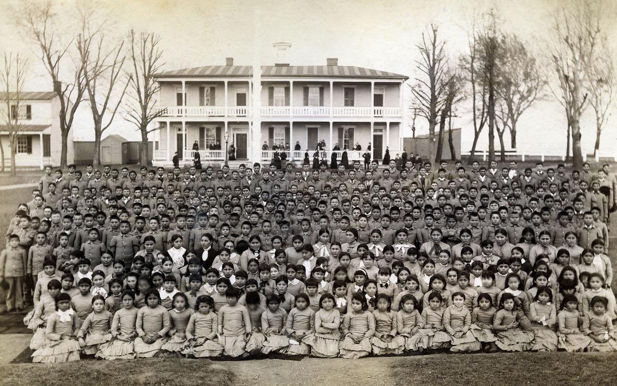 brettachapman's tweet photo. The U.S. government forced generations of Indigenous kids from their homes and made them attend government-funded Christian boarding schools where they tried to “educate” Native languages and cultures out of them by physical and psychological abuse—terrible legacy we can’t forget https://t.co/WeubKWocjD
