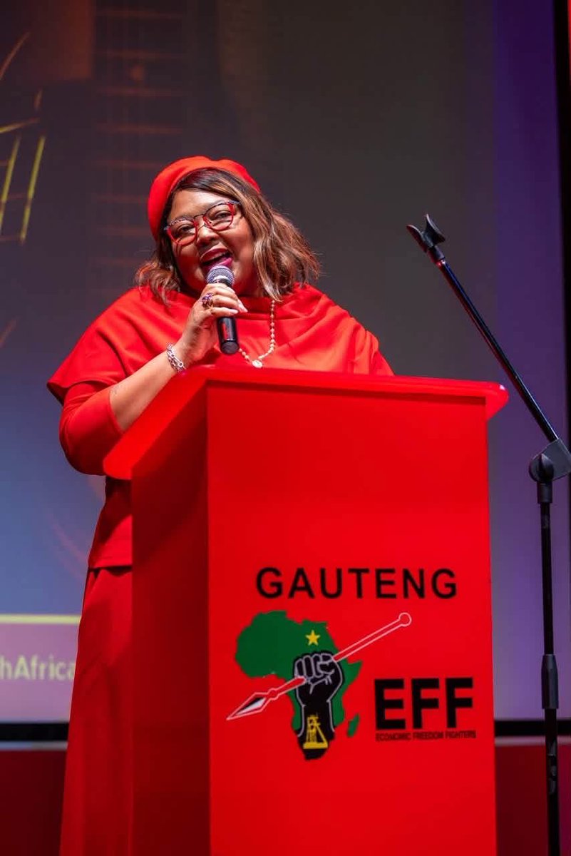 drtlaleng's tweet photo. 🌹 https://t.co/9uWW4iK0z8