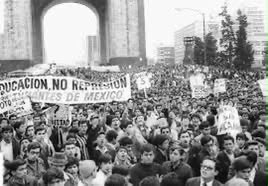 Javier_Hidalgo's tweet photo. Recordamos a las y los jóvenes que fueron asesinados y desaparecidos por el Estado el 2 de octubre de 1968 por exigir libertad, democracia y un país más justo. Han pasado 58 años y sus voces siguen presentes. Por ellas y ellos, por su dignidad y por su lucha:

¡2 de octubre no se olvida!