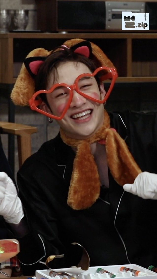 cebebe97's tweet photo. HAPPPPPPY BIFHDAY BANGCHAN I HOPE EVERY WISH YOU MAKE COMES TRUE https://t.co/l74NpCr0oK