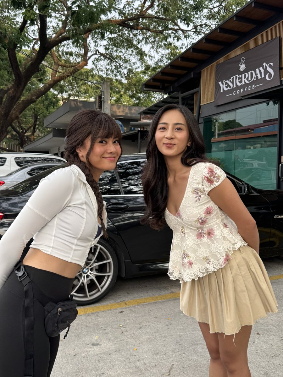 VivaOnePH's tweet photo. Sister-in-law check hehehe

'OUR YESTERDAY'S ESCAPE: EPISODE 3 SEE YOU IN YESTERDAY' streaming this 12MN exclusively on #VivaOne! https://t.co/tFQncsG3tk…

#OYESeeYouInYesterday
#OurYesterdaysEscape
#SeeYouYesterday
#JaiNicole https://t.co/Ji2F3SidC5