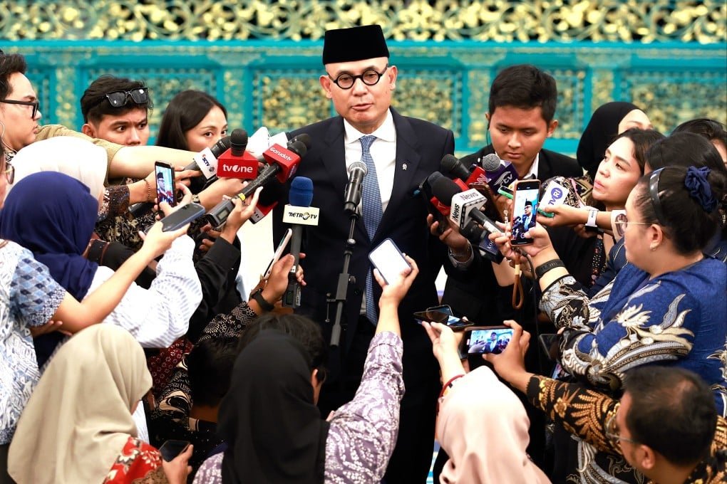 BrunoRguezP's tweet photo. Felicitamos a Arrmanatha Nasir por su designación como nuevo Canciller de #Indonesia.

Reafirmamos la voluntad de #Cuba de fortalecer los históricos vínculos bilaterales que unen a nuestros países. https://t.co/mDqRx5GXya