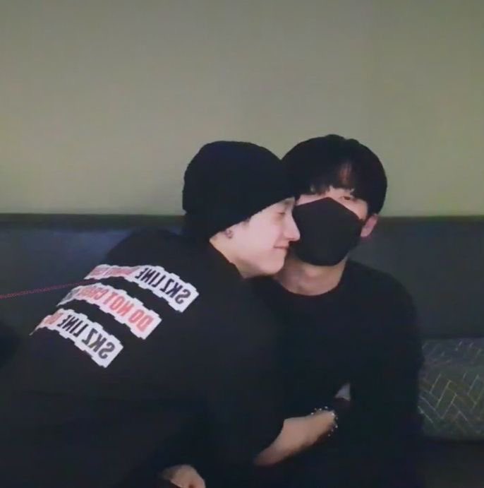 binnibunnily's tweet photo. Please don't stop asking for me to hold you, okay? No matter how I react, in front of the cameras or not, I'll always want to be in your arms. Give you all the kisses we can't share onstage or to the world. https://t.co/o9CHuaLChY