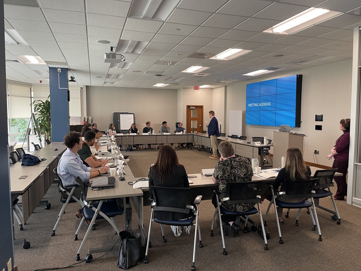 beaconmutual's tweet photo. This week, Beacon hosted our 3rd Producer Academy facilitated by MarshBerry! Thank you to everyone that attended!
Special thanks to Tom Kaercher, Bonnie Weise, and Eric Kuhen for once again leading this training!
#focusedonwhatmattersmost #beremarkable #professionaldevelopment https://t.co/cg5DlHd5CS